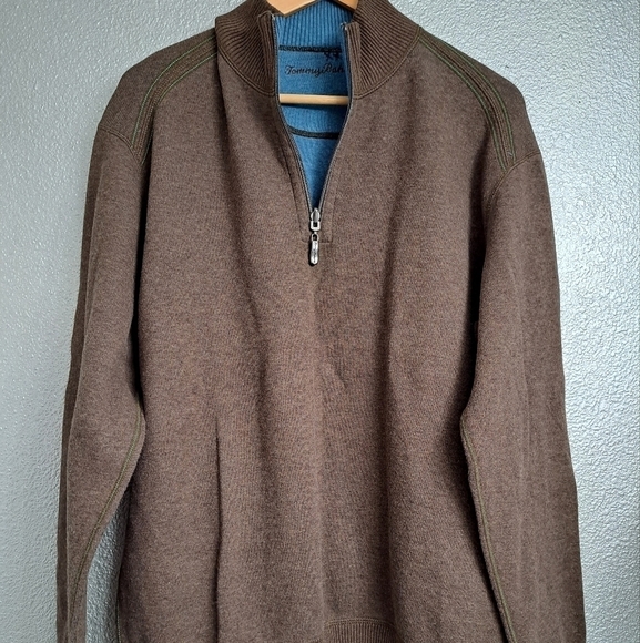 Tommy Bahama Light Brown  1/4 Zip Pullover With Contrasting Color - Picture 6 of 9